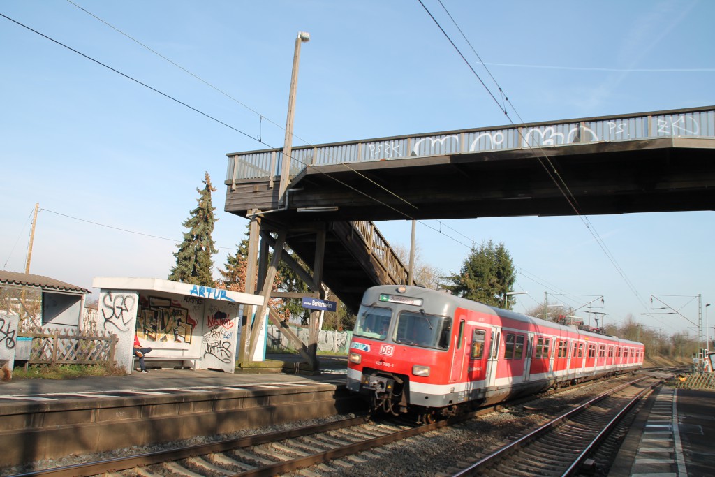 420 298 in Berkersheim auf der Main Weser-Bahn, aufgenommen am 06.02.2016.