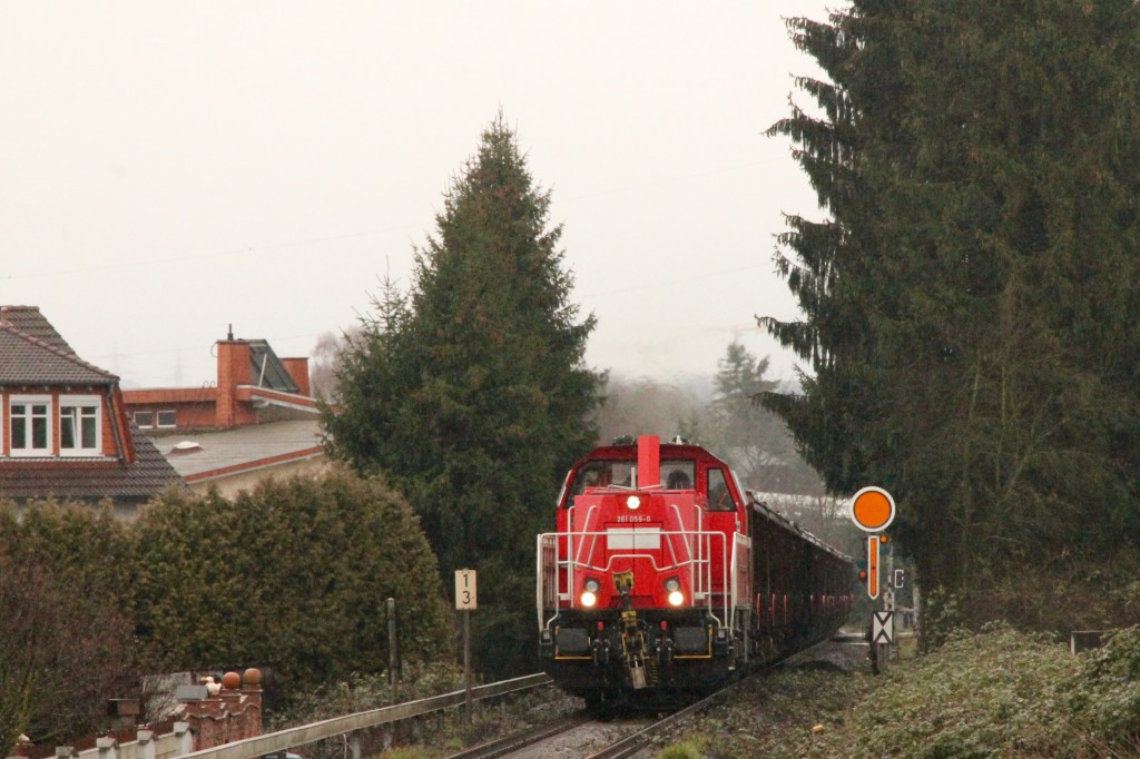 261 059 am Vorsignal von Staffel auf der Unterwesterwaldbahn, aufgenommen am 06.03.2016.