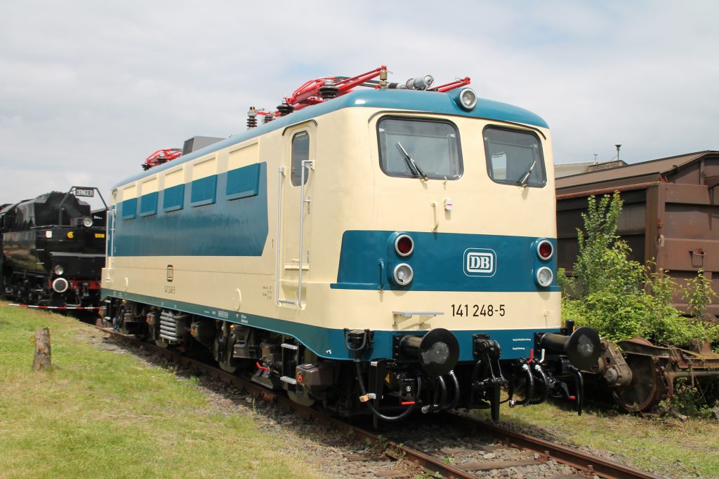 141 248 steht im DB-Museum in Koblenz-Lützel, aufgenommen am 19.06.2016.