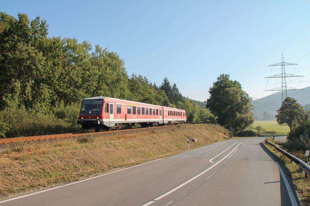 628 624 bei Bredelar auf der oberen Ruhrtalbahn, aufgenommen am 26.09.2016.