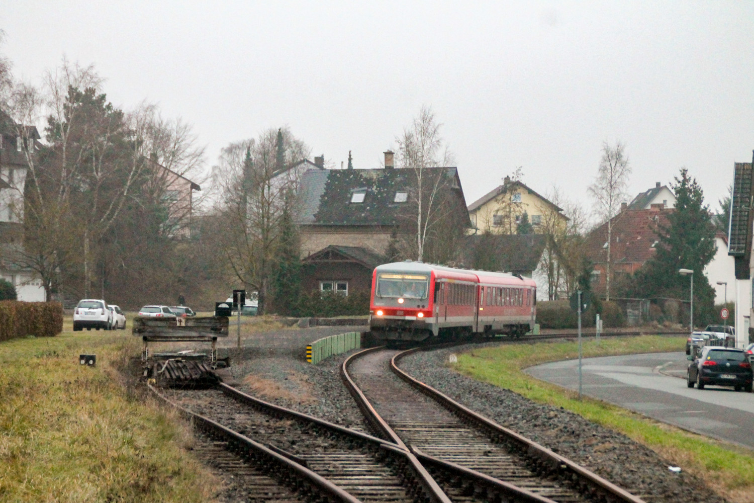 628 223 am Bahnsteig in Mainzlar auf der Lumdatalbahn, aufgenommen am 17.12.2016.