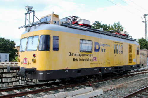 701 017 steht im Nürnberger Hauptbahnhof, aufgenommen am 03.09.2017.