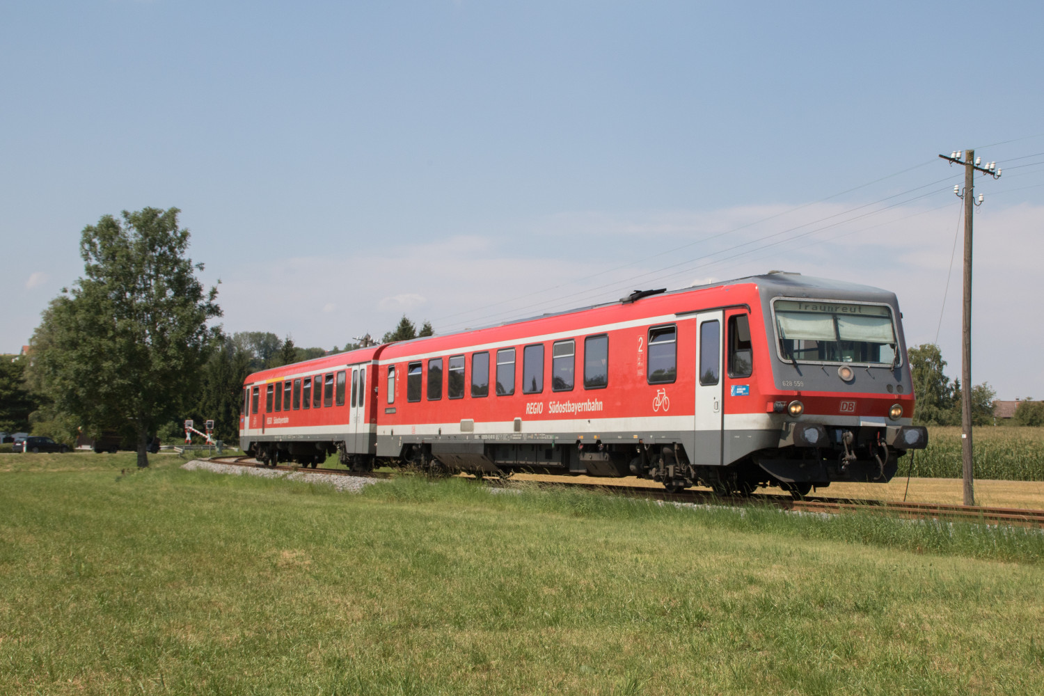 628 559 bei Altenmarkt auf der Traun-Alz-Bahn, aufgenommen am 20.07.2018.