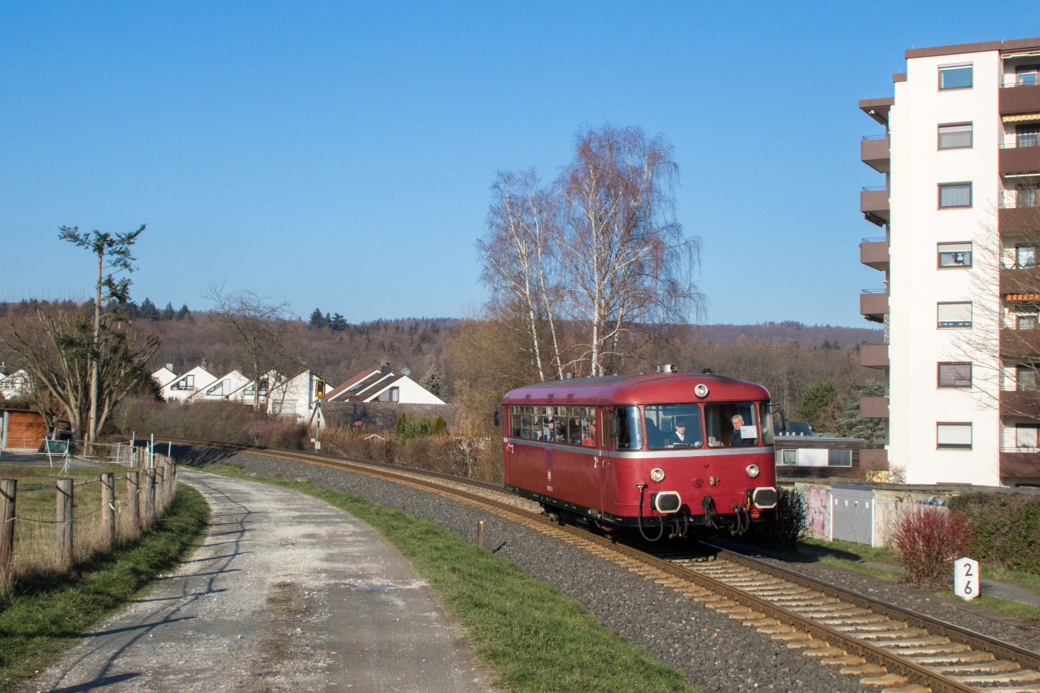 798 752 bei Köppern auf der Taunusbahn, aufgenommen am 20.01.2019.