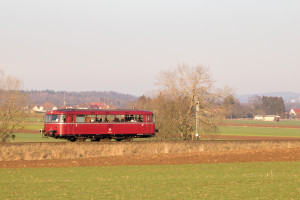 798 752 bei Borsdorf auf der Horlofftalbahn, aufgenommen am 20.01.2019.
