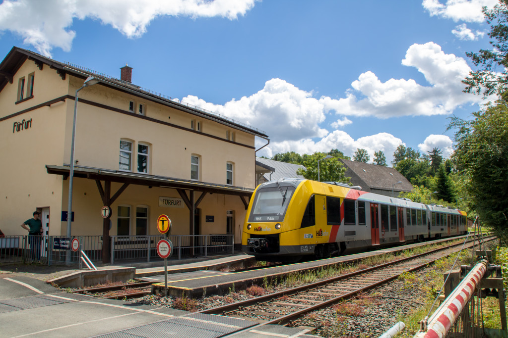 1622 011 in Fürfurt auf der Lahntalbahn, aufgenommen am 15.06.2024.