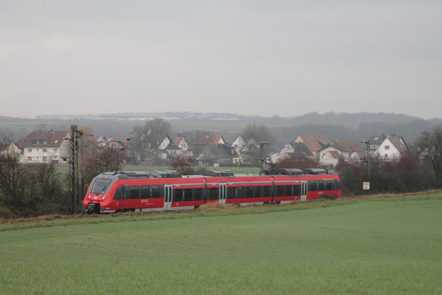 Ein TALENT 2 in den Feldern bei Kirch-Göns, aufgenommen am 06.12.2015.