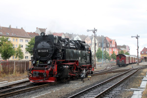 99 7245 rangiert im Bahnhof Nordhausen auf der Harzquerbahn, aufgenommen am 03.07.2016.